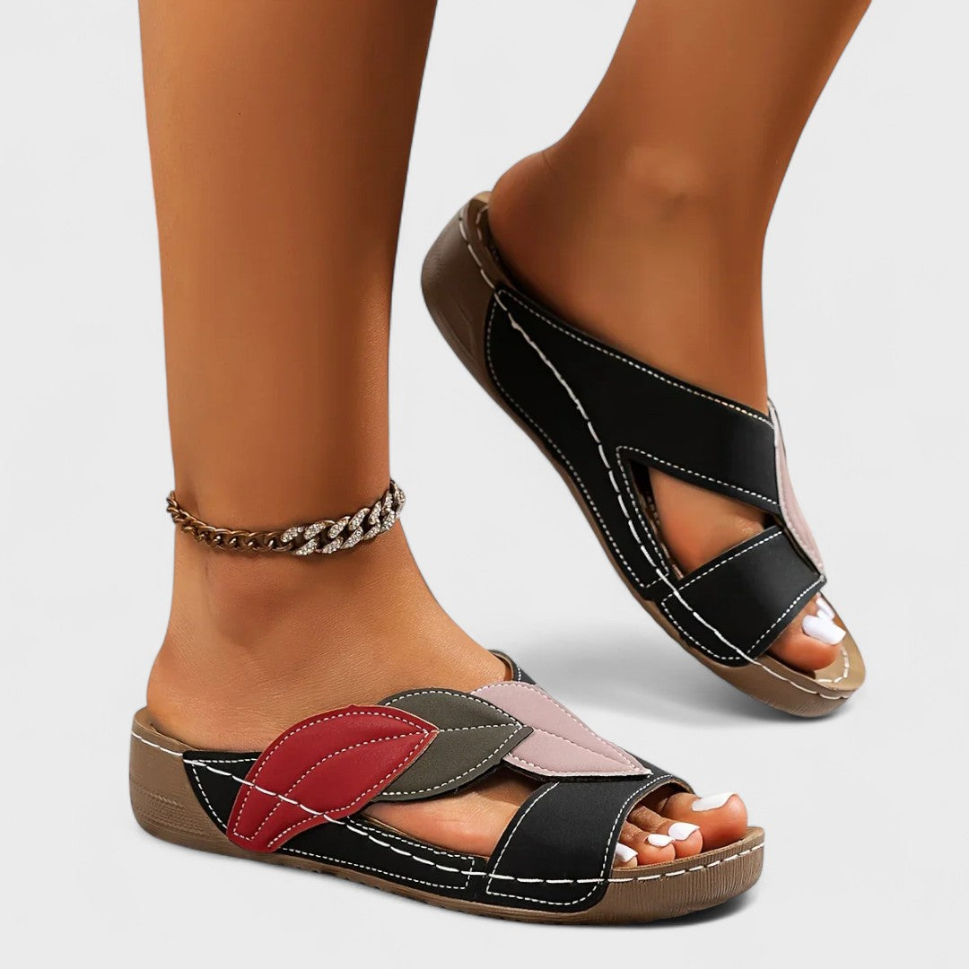 Μπλάνκα - Άνετες καλοκαιρινές σαγιονάρες