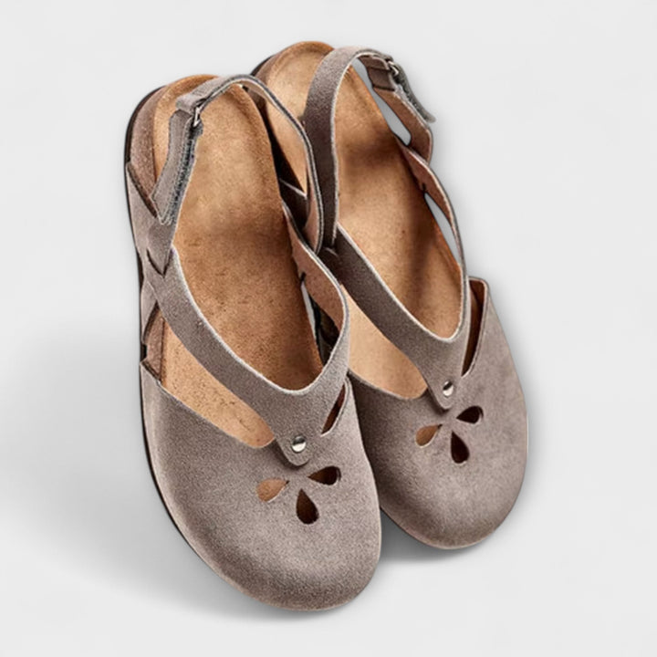 Αλθέα – Γοητευτικά ρετρό σανδάλια για άνετο καλοκαίρι