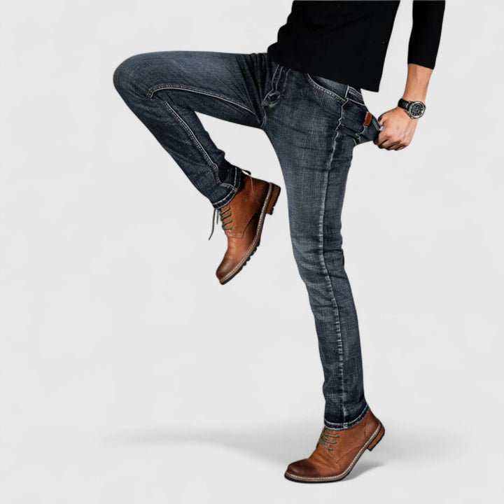 Προνομιακά ελαστικά τζιν