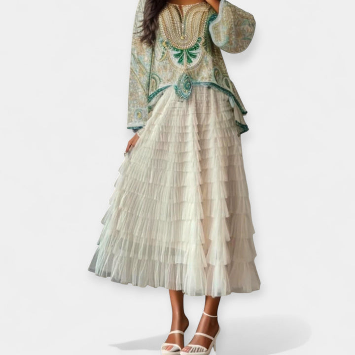 Εlegant φούστα με διακοσμητική λεπτομέρεια από τούλι