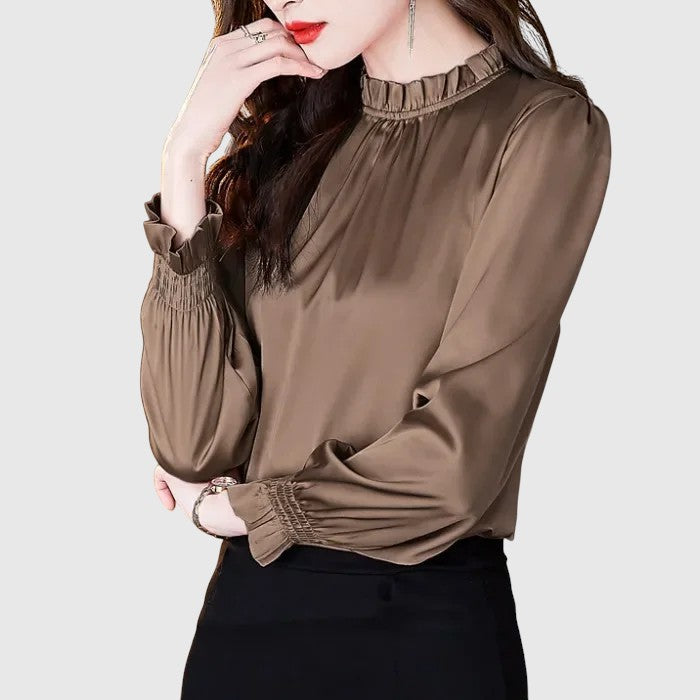 Γιάνα - Εlegant σατέν μπλούζα