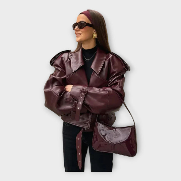 Δερμάτινο Μπουφάν με Ζώνη και Μοντέρνες Λεπτομέρειες