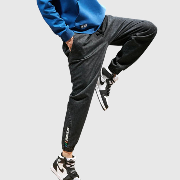 Κομψά τζιν παντελόνια jogger