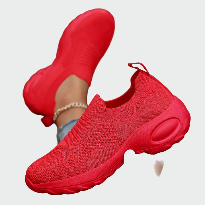 Κλασικά αθλητικά παπούτσια με καθημερινό στυλ