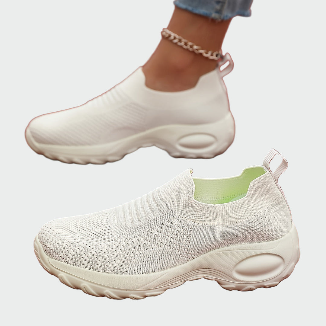 Κλασικά αθλητικά παπούτσια με καθημερινό στυλ