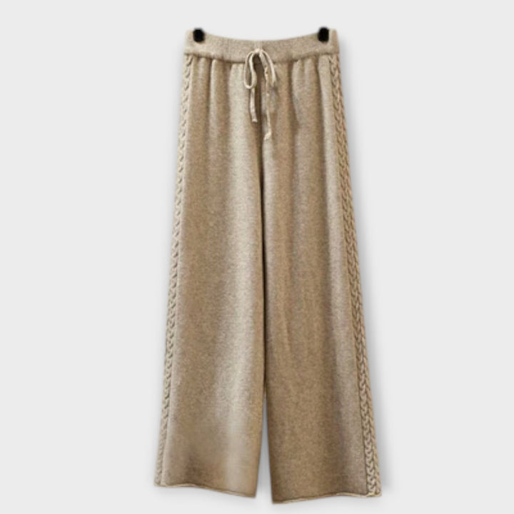 Ολίβια - Κομψό Πλεκτό Σετ